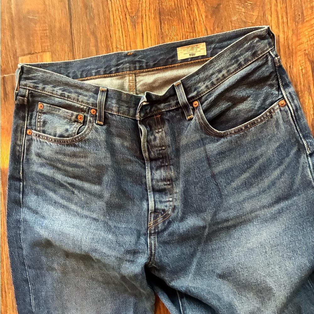 Levi's 501 150th anniversary jeans 33X30 - Picture 3 of 8